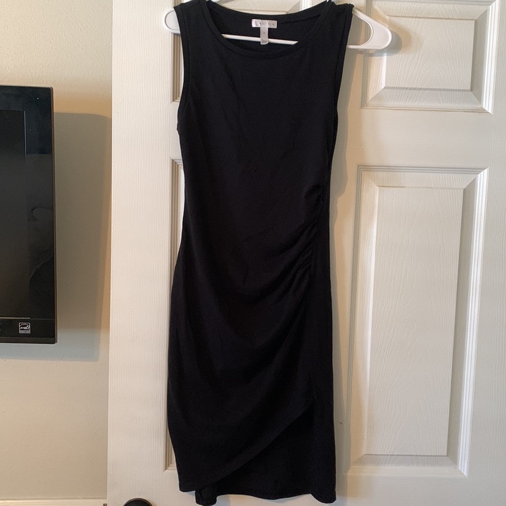 Leith Ruched Sheath Dress - Picture 3 of 4